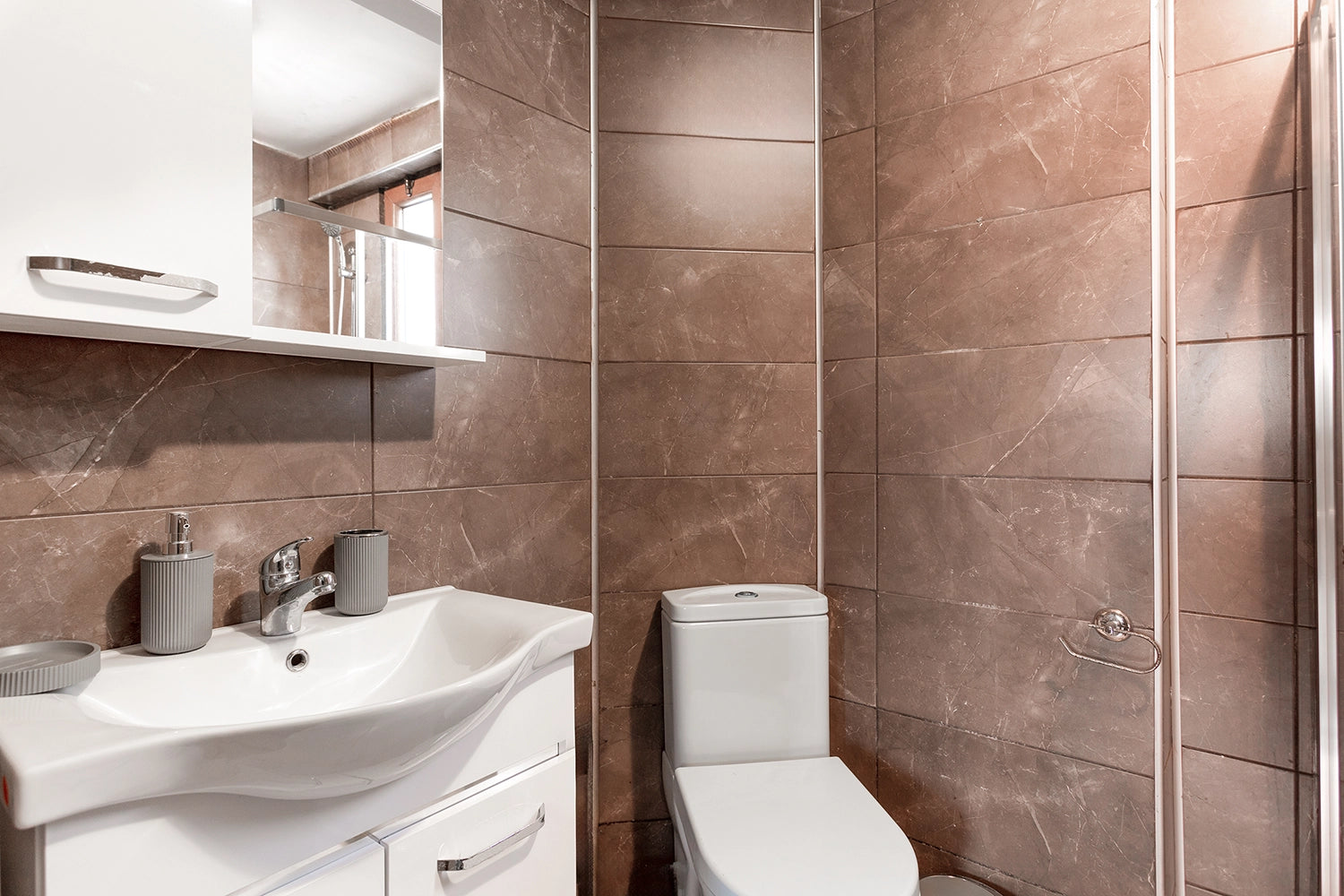 Banyo 1