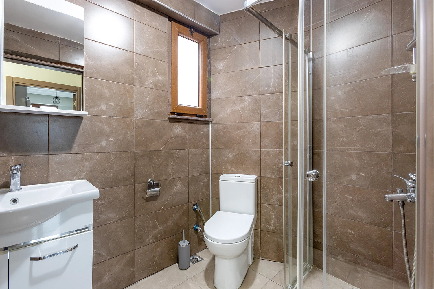 Banyo 2